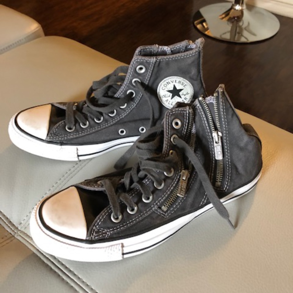 High top Women's Chuck Taylors